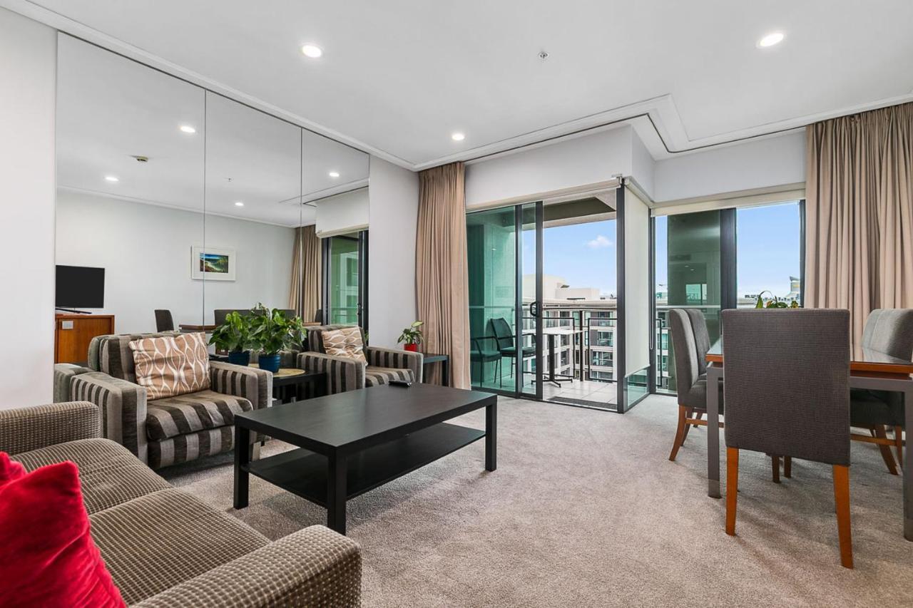 Dazzling Sea Views - Heart Of The Viaduct Apartment Auckland Exterior photo